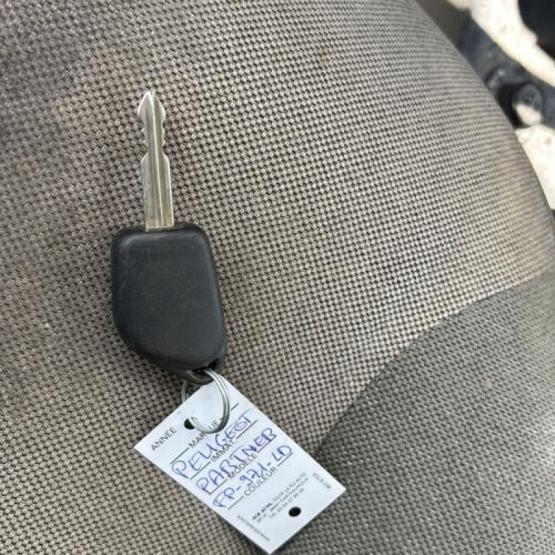 Boitier air bag PEUGEOT PARTNER 1 Photo n°20