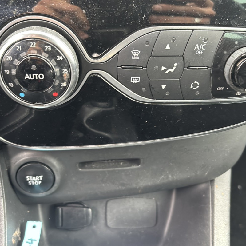 RENAULT CLIO 4 PHASE 2 1.5 DCI - 8V TURBO Photo n°15