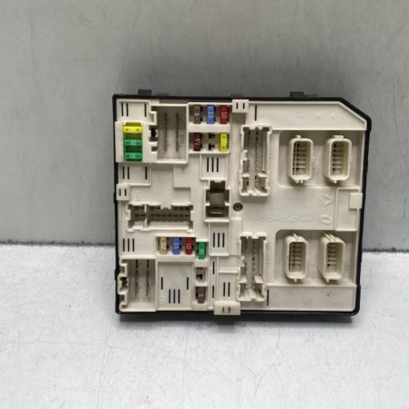 Boitier UPC RENAULT SCENIC 3 Photo n°1