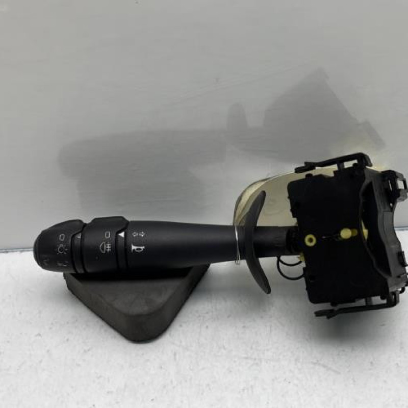 Commodo phare OPEL MOVANO A Photo n°1