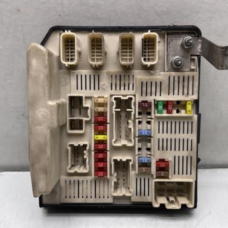 Boitier UPC RENAULT GRAND SCENIC 2 Photo n°1