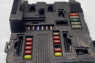 Boitier UPC RENAULT SCENIC 2 Photo n°1