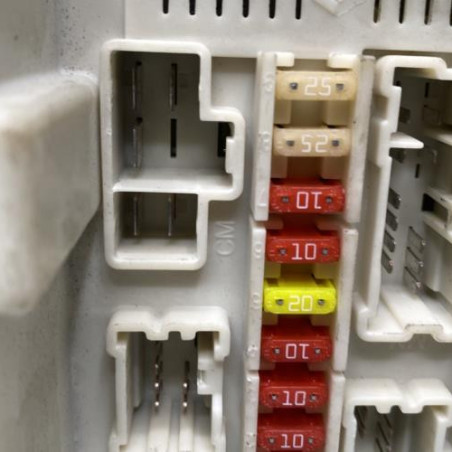 Boitier UPC RENAULT GRAND SCENIC 2