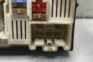 Boitier USM  RENAULT GRAND SCENIC 2