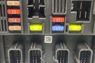 Boitier UPC RENAULT SCENIC 3