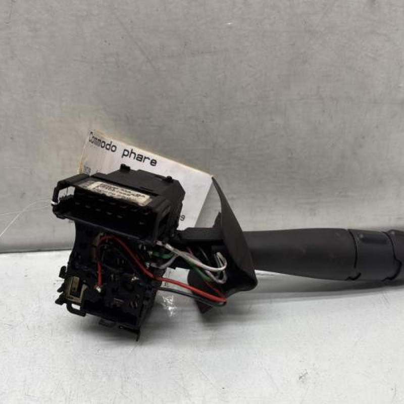 Commodo phare DACIA LOGAN MCV 1 Photo n°2