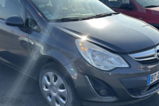 Reservoir essence OPEL CORSA D