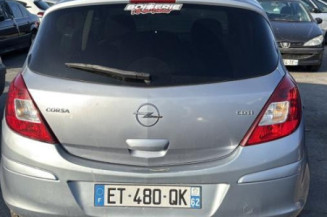 Reservoir essence OPEL CORSA D