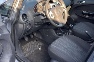 Reservoir essence OPEL CORSA D