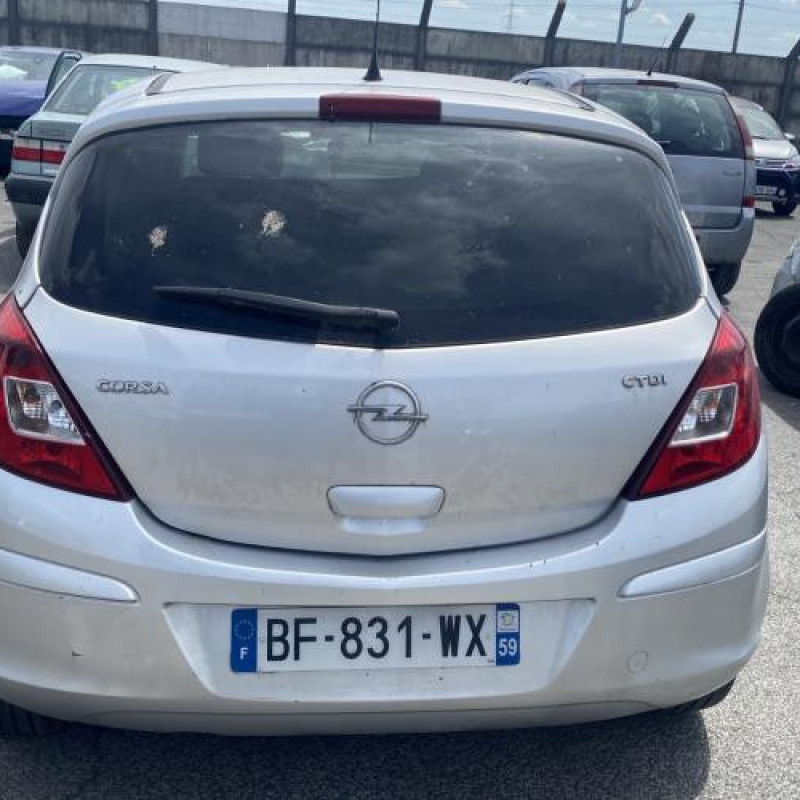 Reservoir essence OPEL CORSA D Photo n°16