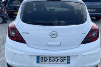 Reservoir essence OPEL CORSA D