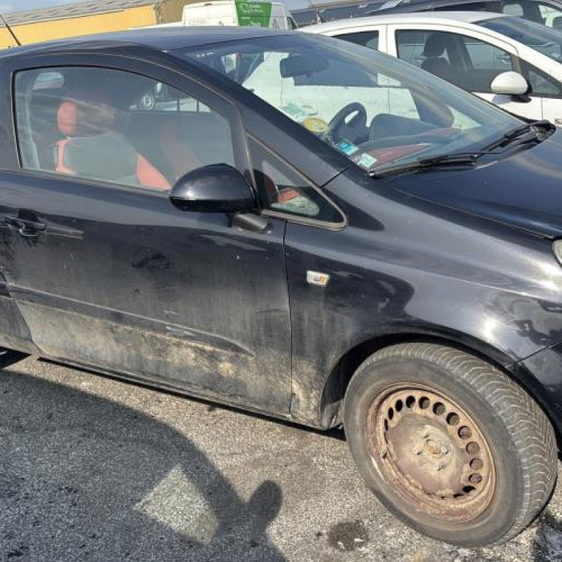 Reservoir essence OPEL CORSA D Photo n°7