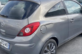 Reservoir essence OPEL CORSA D