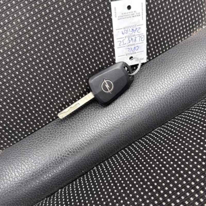 Reservoir essence OPEL ZAFIRA B Photo n°14
