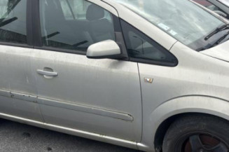 Reservoir essence OPEL ZAFIRA B