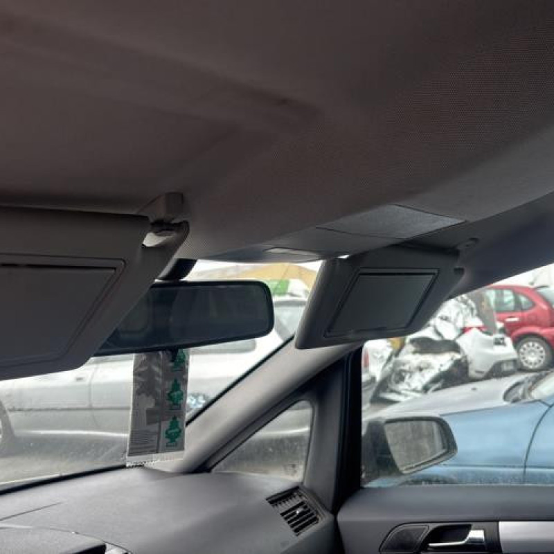 Reservoir essence OPEL ZAFIRA B Photo n°13