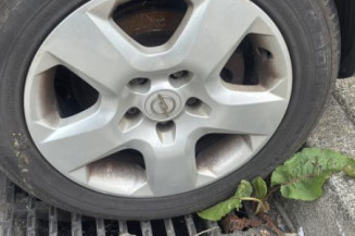 Reservoir essence OPEL ZAFIRA B