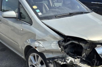 Reservoir essence OPEL ZAFIRA B