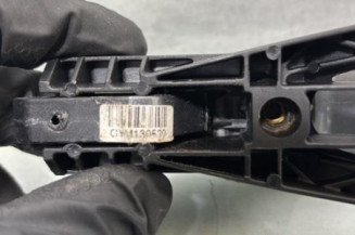 Poignee porte arriere droit OPEL MOKKA 1