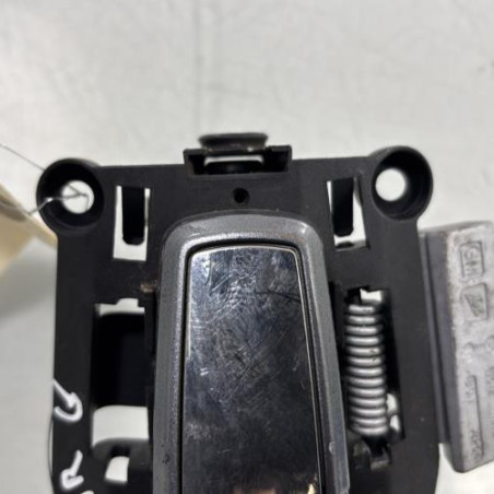 Poignee porte arriere gauche OPEL MOKKA 1