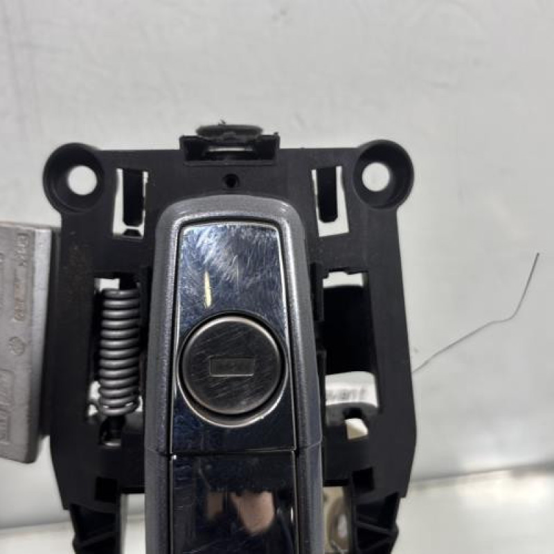 Poignee porte avant gauche OPEL MOKKA 1 Photo n°2