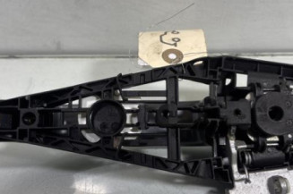 Poignee porte avant gauche OPEL MOKKA 1