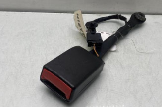 Attache ceinture avant gauche OPEL MOKKA 1 Photo n°1