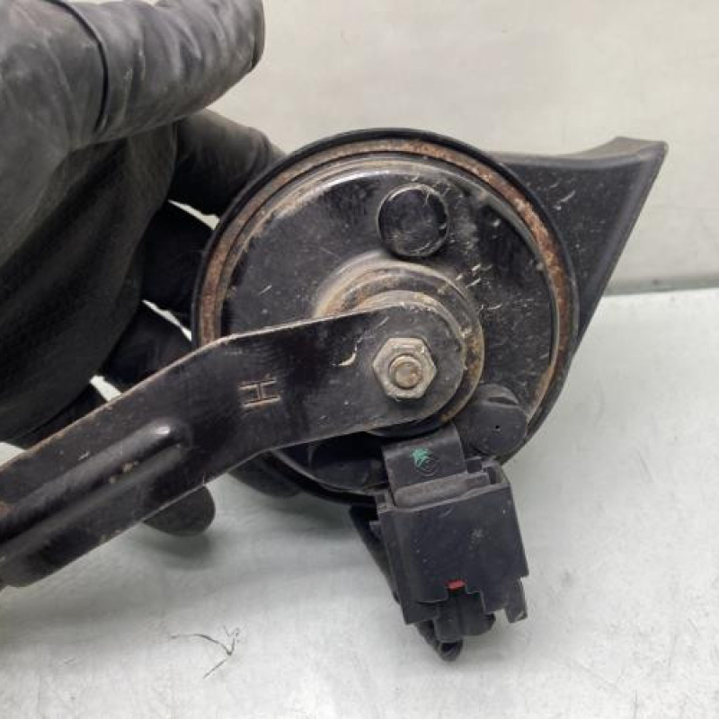 Avertisseur/Klaxon OPEL MOKKA 1 Photo n°3