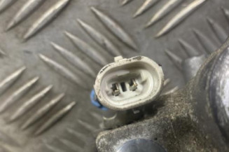 Compresseur clim OPEL MOKKA 1