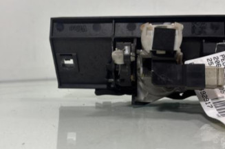 Bouton de coffre PEUGEOT 206