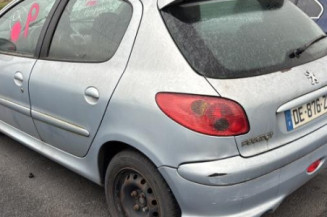 Bouton de coffre PEUGEOT 206