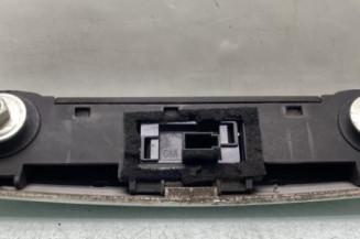 Bouton de coffre OPEL CORSA D