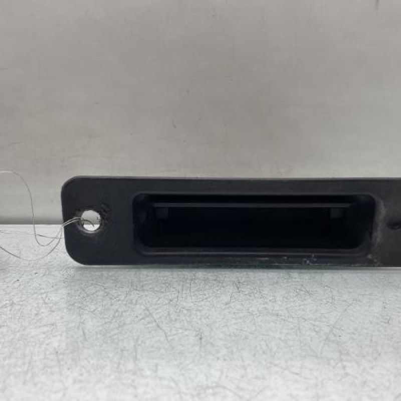 Bouton de coffre CITROEN C8 Photo n°1