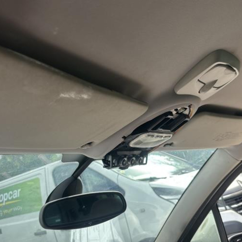 Bouton de coffre CITROEN C8 Photo n°20