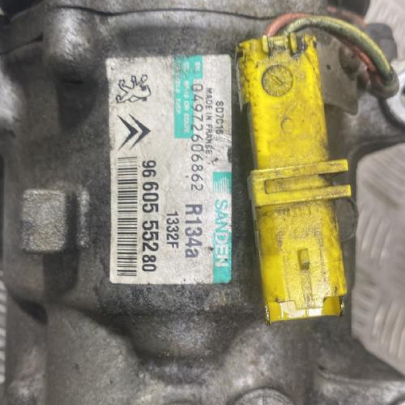 Compresseur clim PEUGEOT 407 Photo n°4