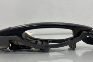 Poignee porte arriere droit VOLKSWAGEN POLO 4 Photo n°1