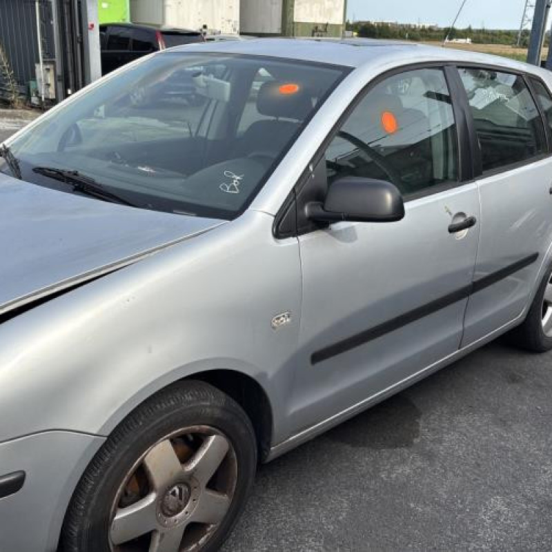 Poignee porte arriere droit VOLKSWAGEN POLO 4 Photo n°10