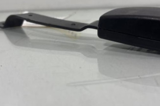 Attache ceinture avant droit VOLKSWAGEN POLO 4