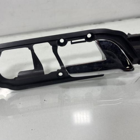 Poignee interieur avant droit VOLKSWAGEN POLO 4
