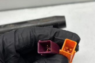 Pretensionneur de ceinture avant gauche FORD C-MAX 1