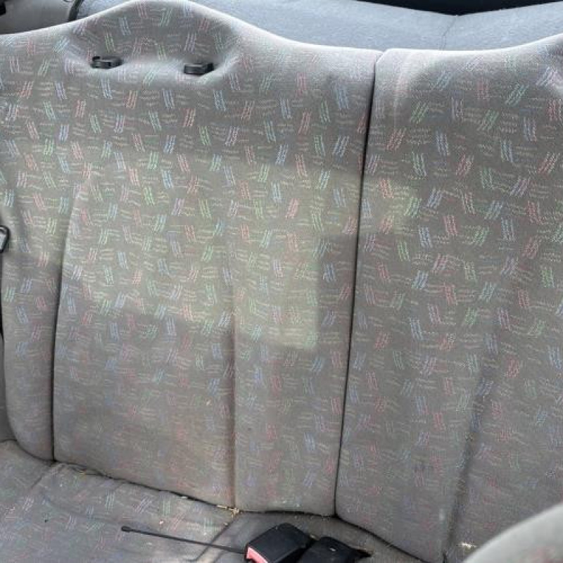 Poignee porte avant droit FORD KA 1 Photo n°17