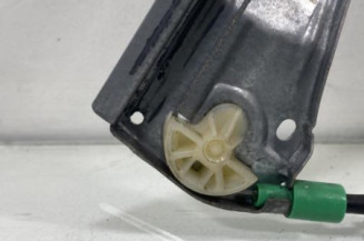 Leve vitre electrique avant droit RENAULT CLIO 2