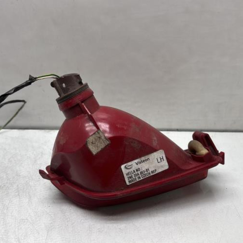 Anti brouillard arriere gauche CITROEN C4 1 Photo n°4