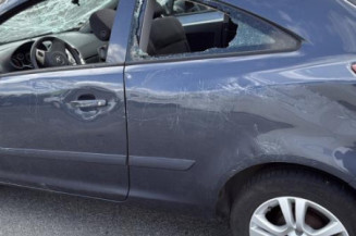 Feu arriere principal droit (feux) OPEL CORSA D