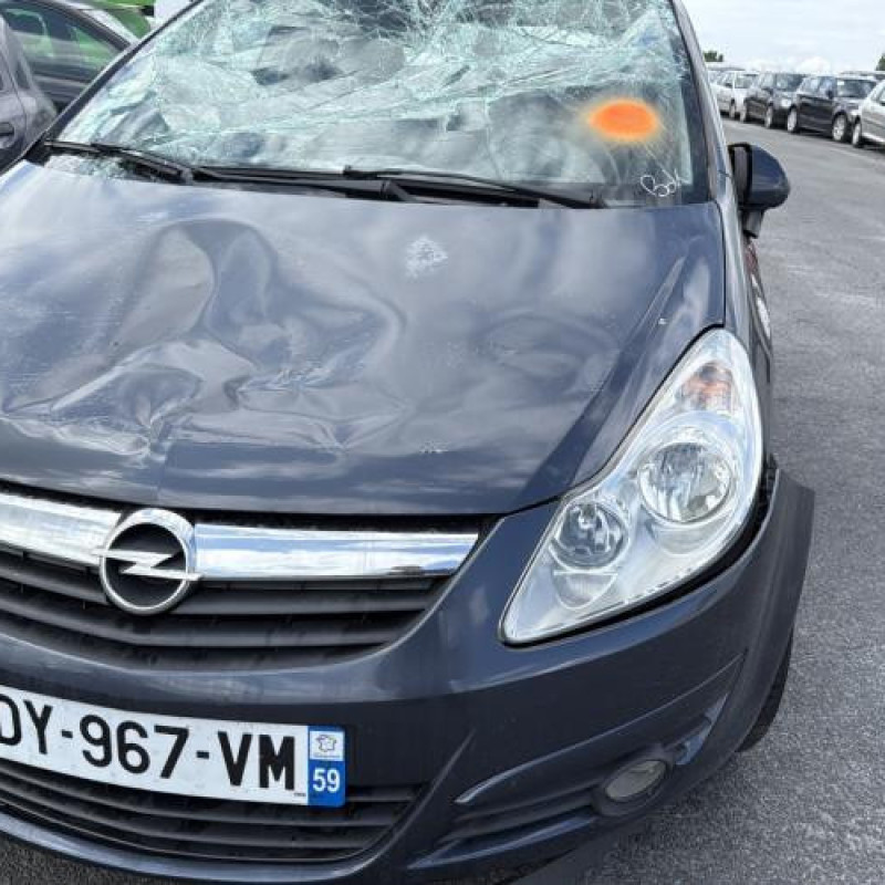 Feu arriere principal droit (feux) OPEL CORSA D Photo n°13