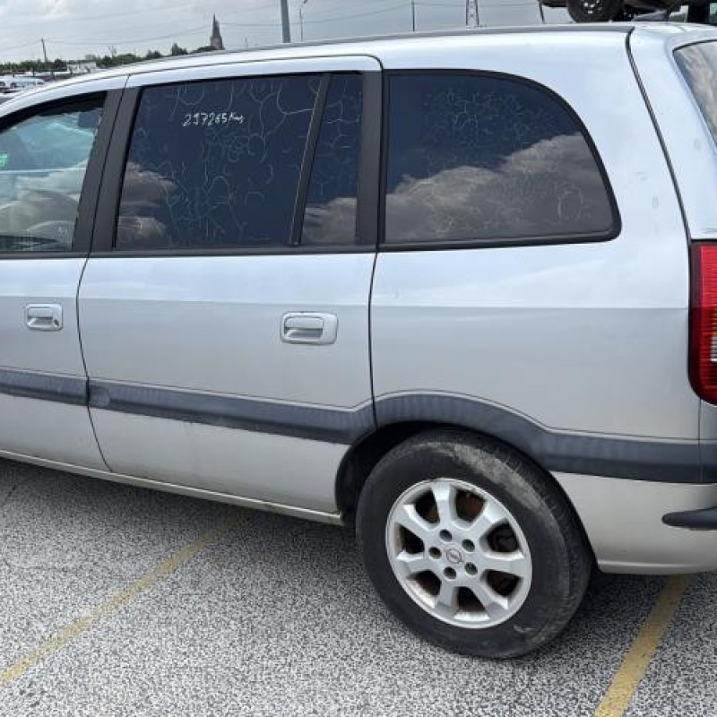 Renfort pare choc arriere (traverse) OPEL ZAFIRA A Photo n°12