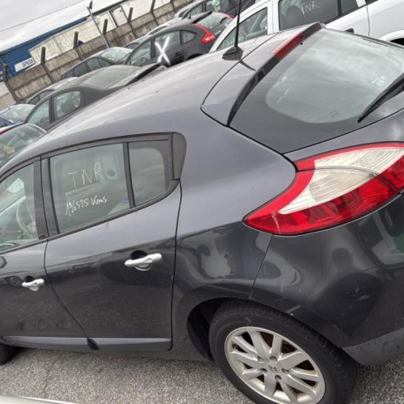 Feu arriere principal droit (feux) RENAULT MEGANE 3 Photo n°9