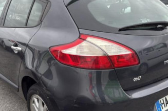 Poignee porte arriere gauche RENAULT MEGANE 3