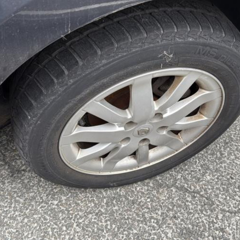 Poignee porte avant droit RENAULT MEGANE 3 Photo n°16