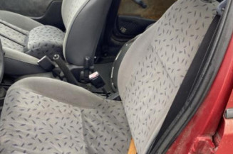 Poignee interieur arriere gauche CITROEN SAXO